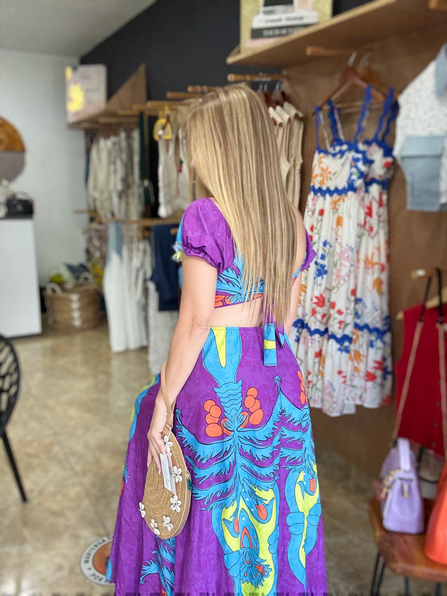 Exclusive Colombian Maxi