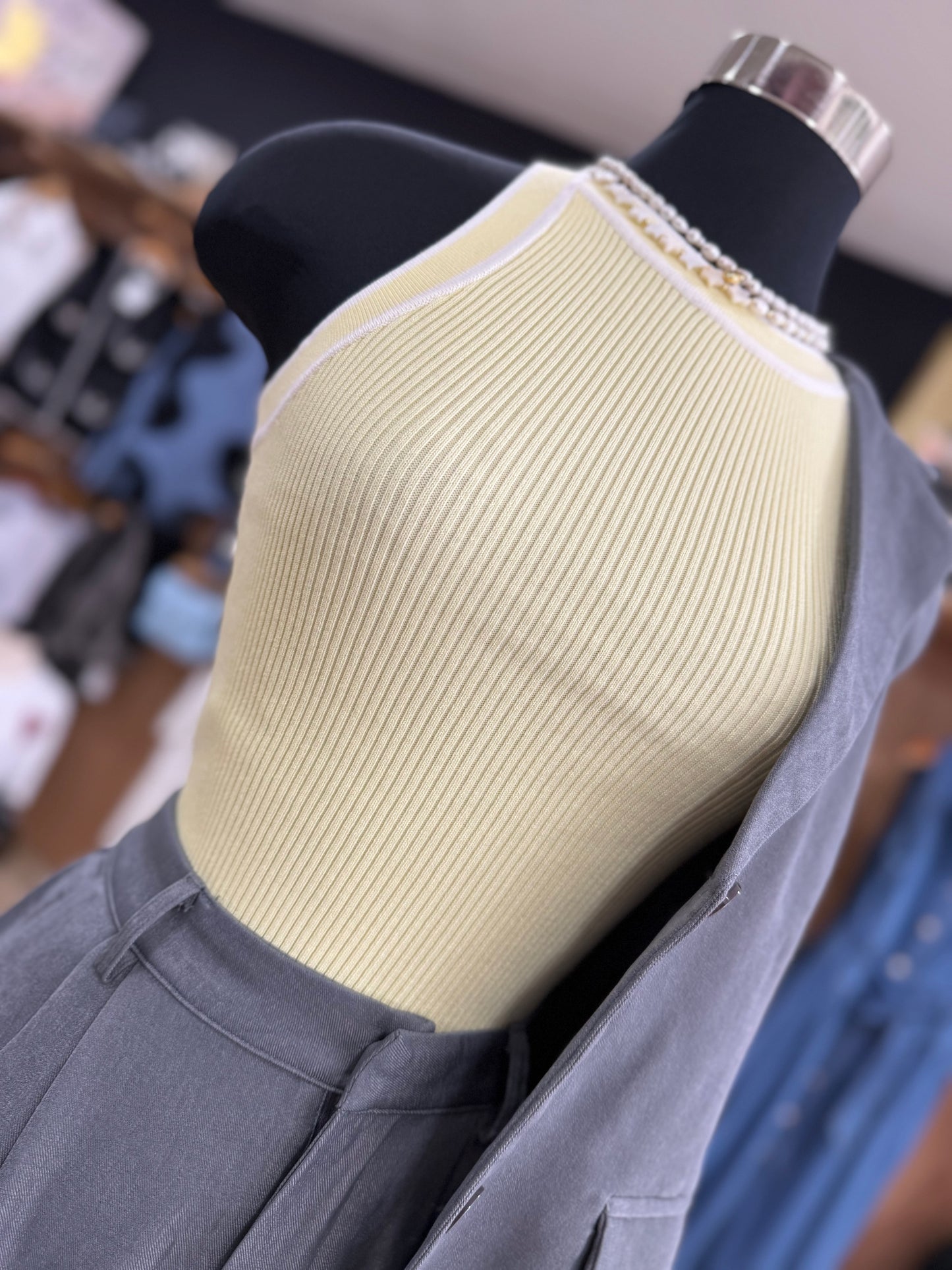 Basic Yellow top