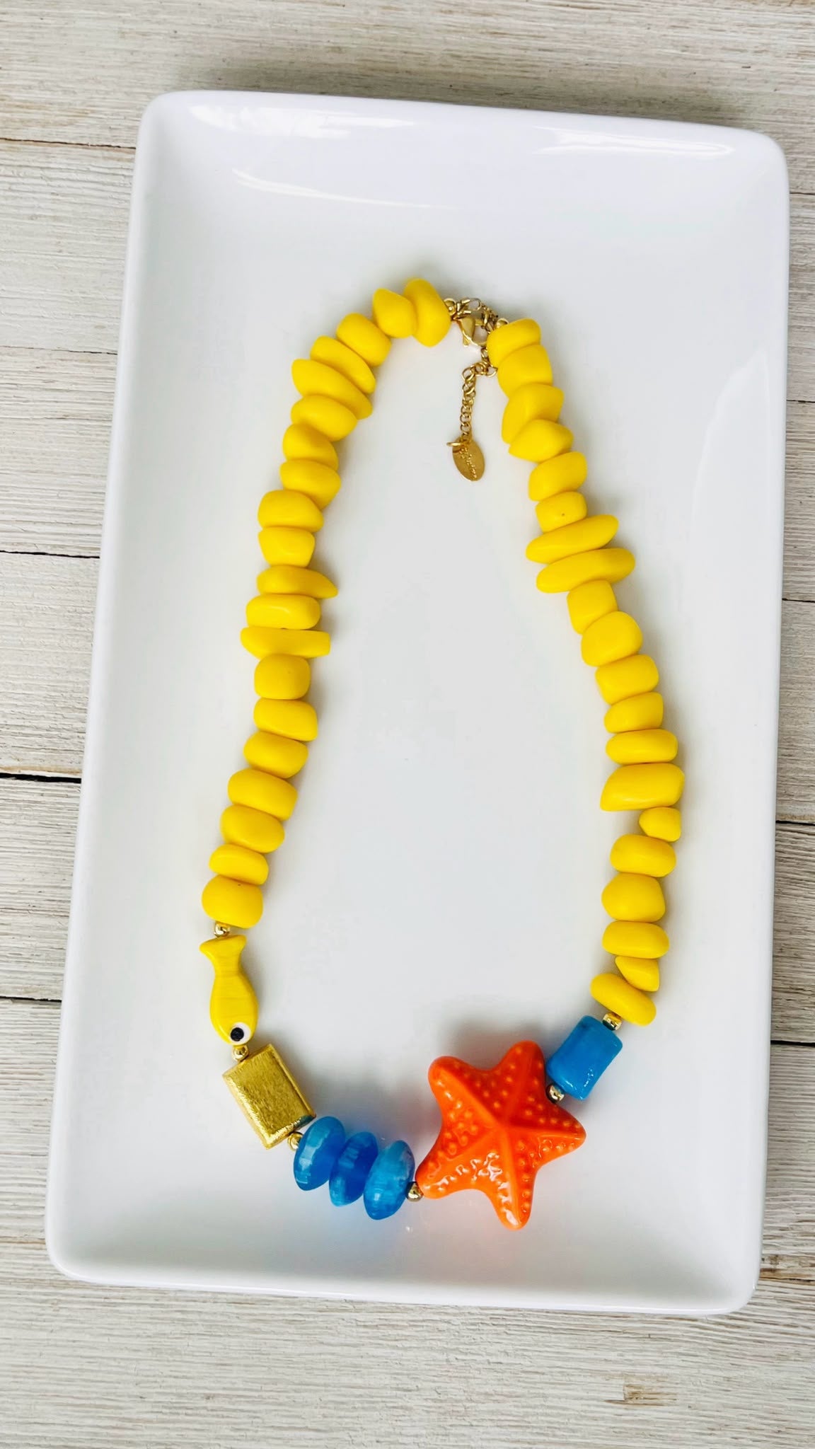 Collar exclusivo
