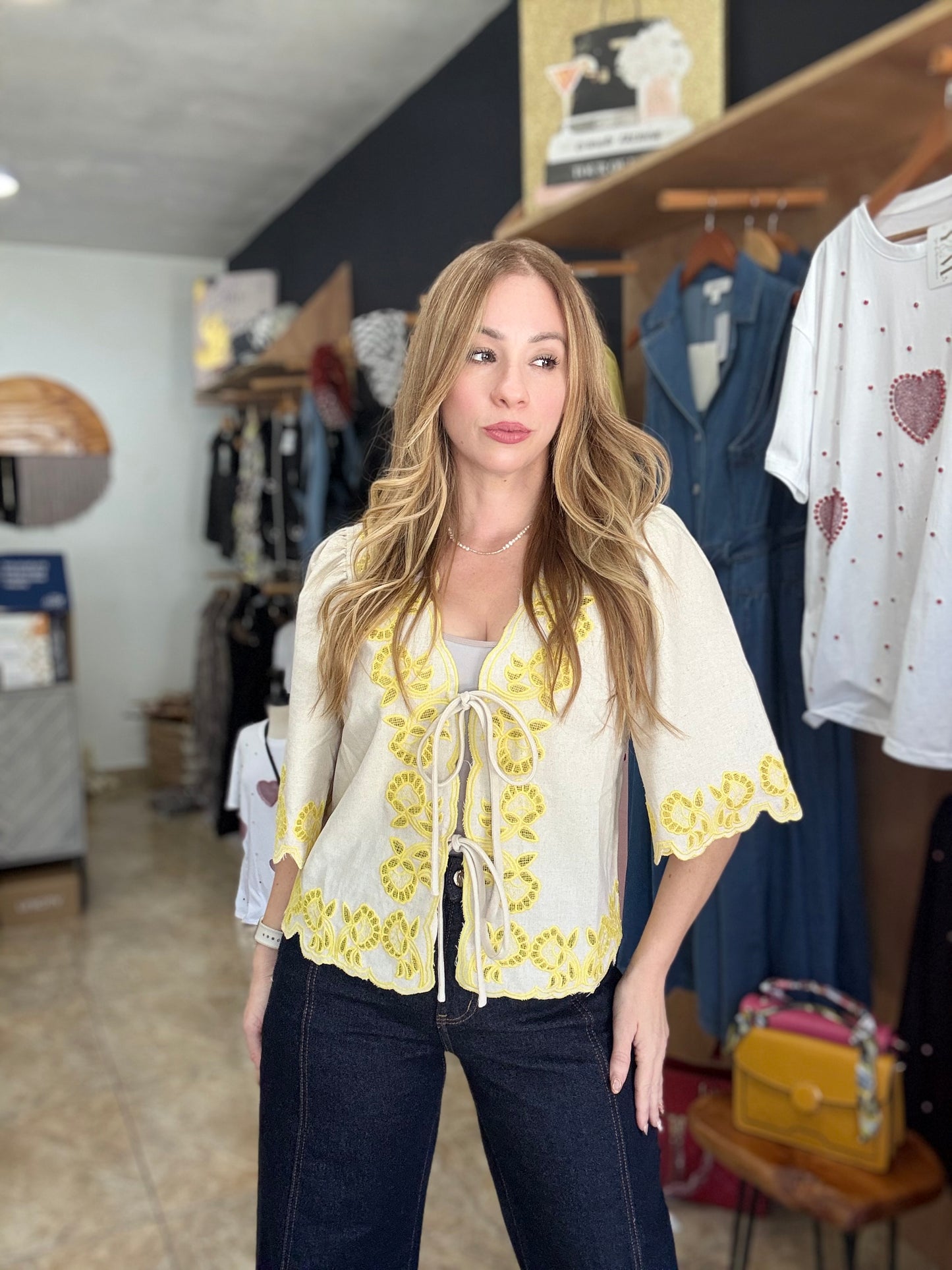 Eyelet top