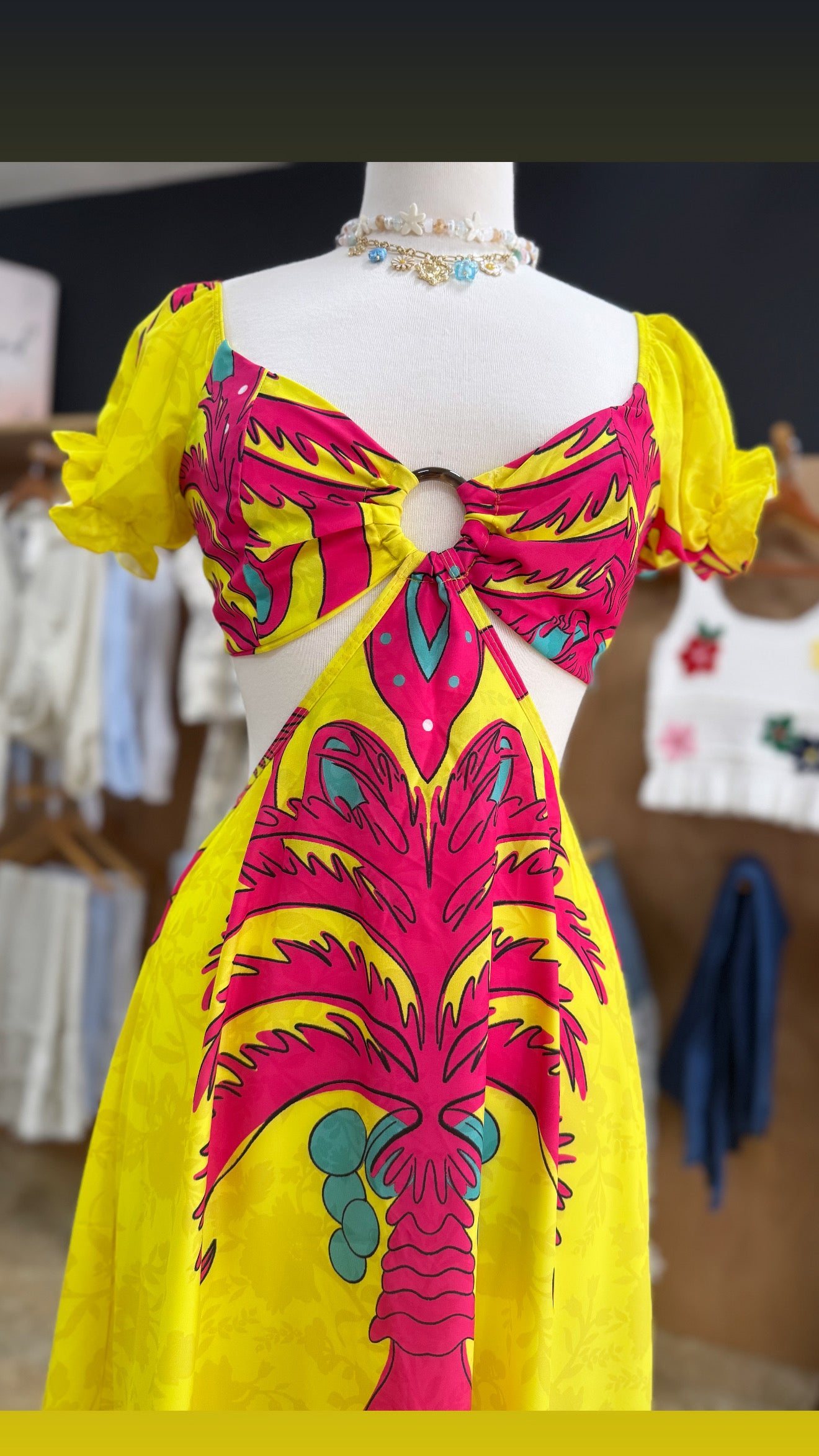 Exclusive Colombian Maxi