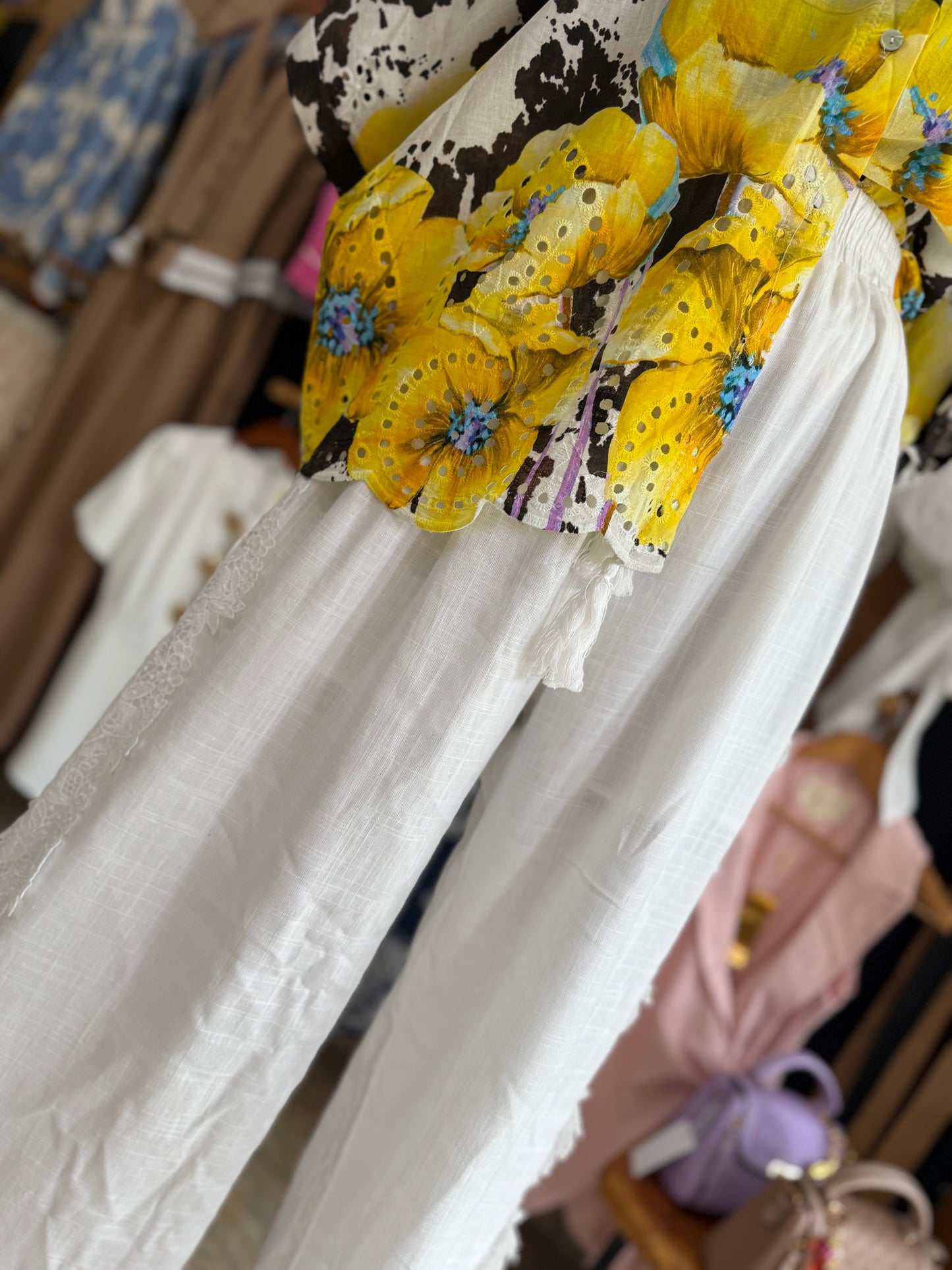 Lace Details Pants