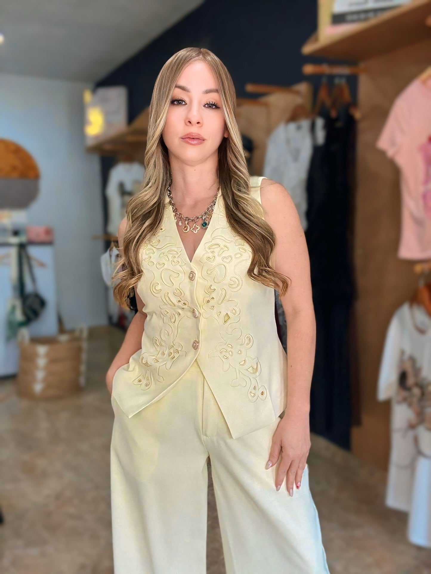 Set amarillo