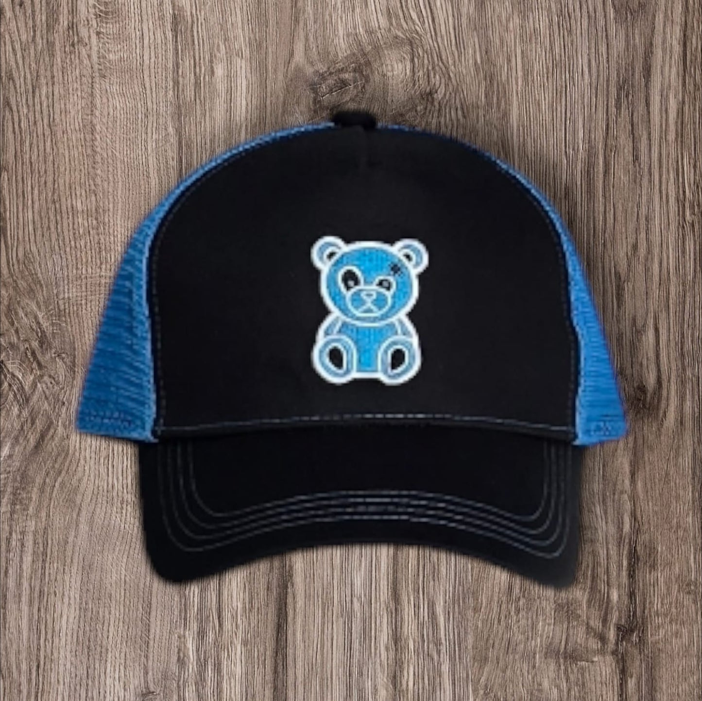 Messy Teddy Gorras