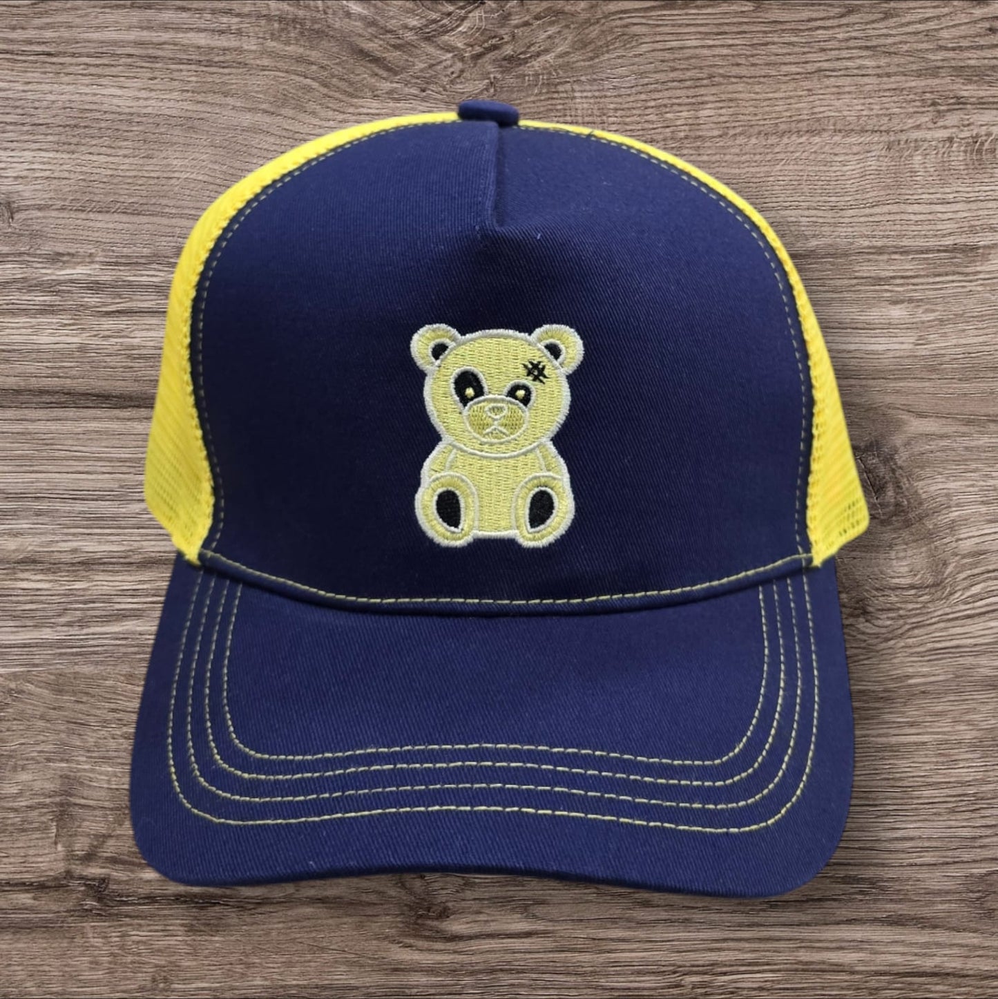 Messy Teddy Gorras