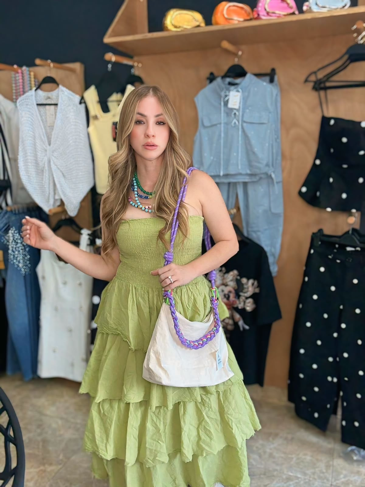 Italy maxi