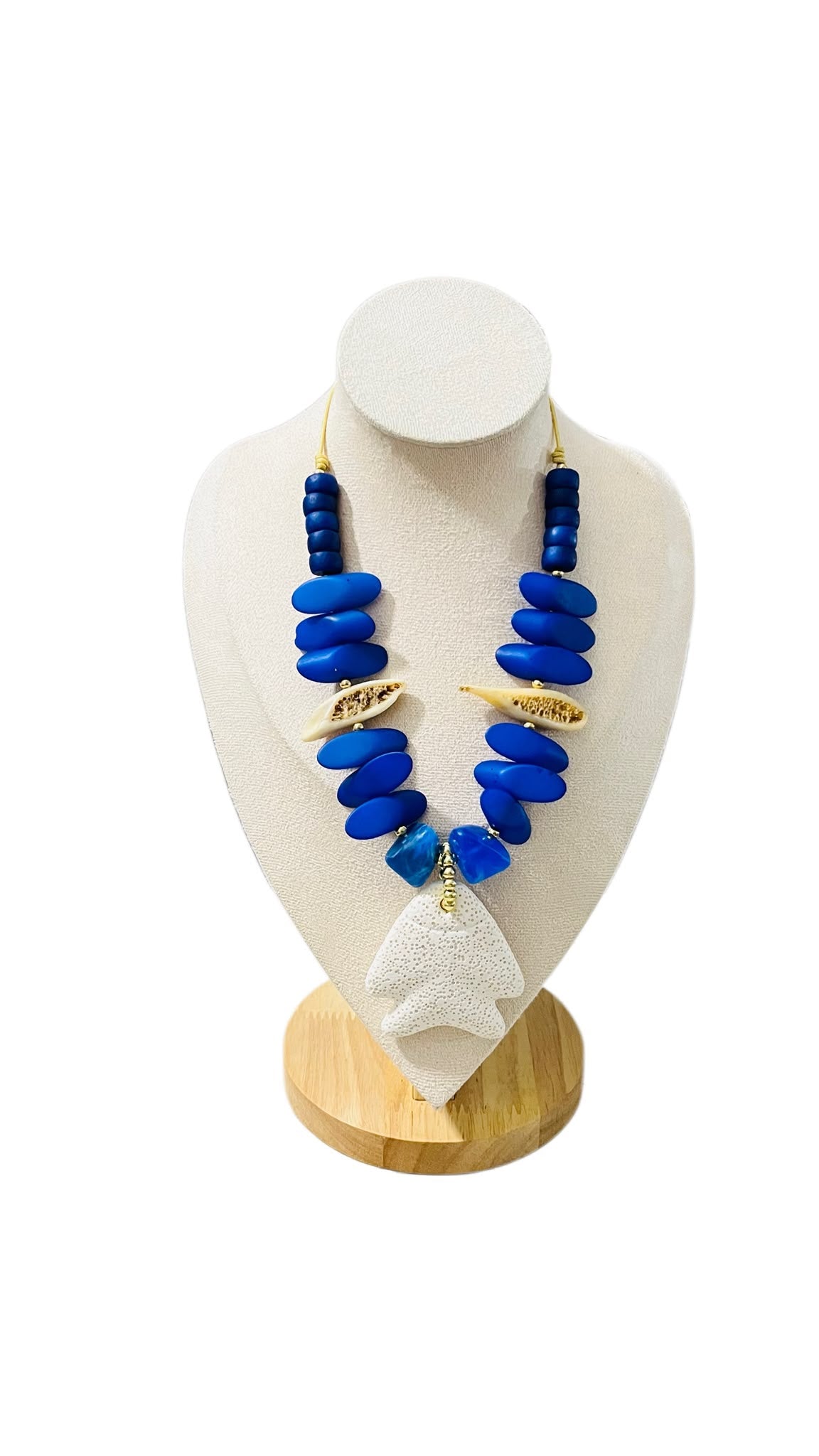 Collar exclusivo