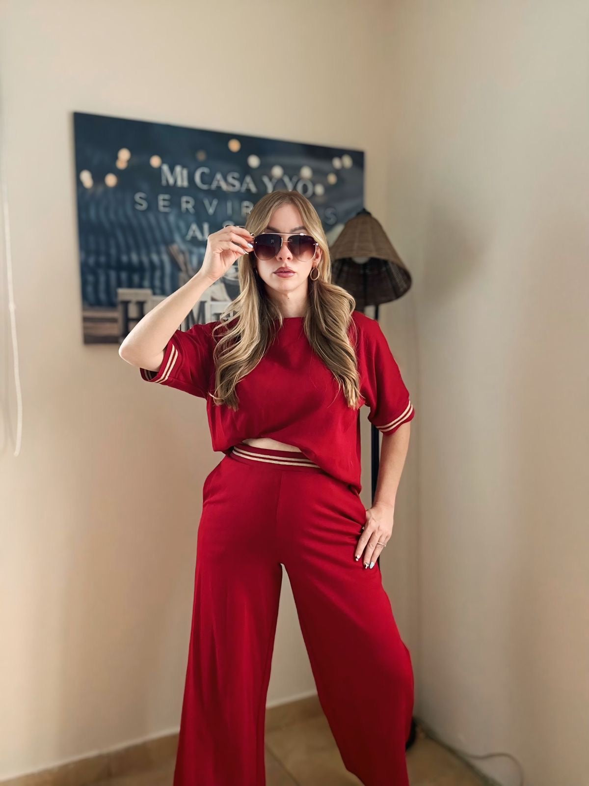 Wine & Gold Travel set