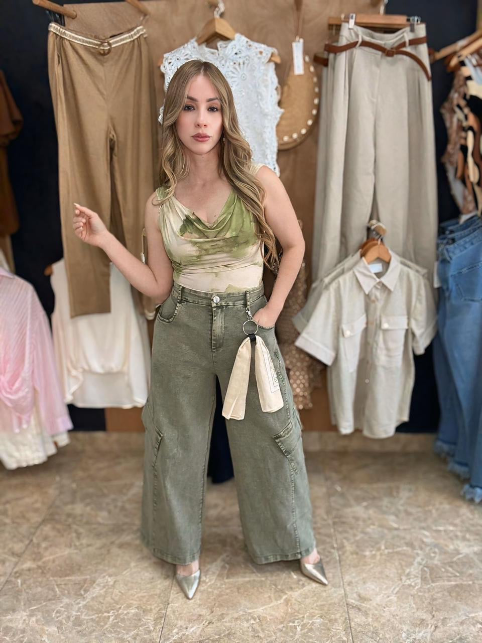Green barrel jeans