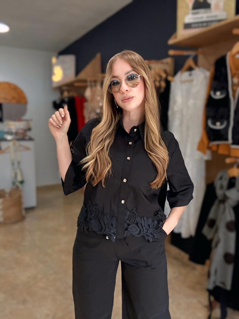 Lace Details Black Set