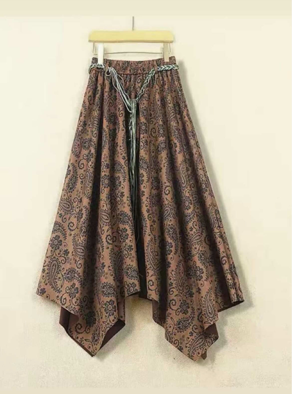 Falda asimétrica animal print